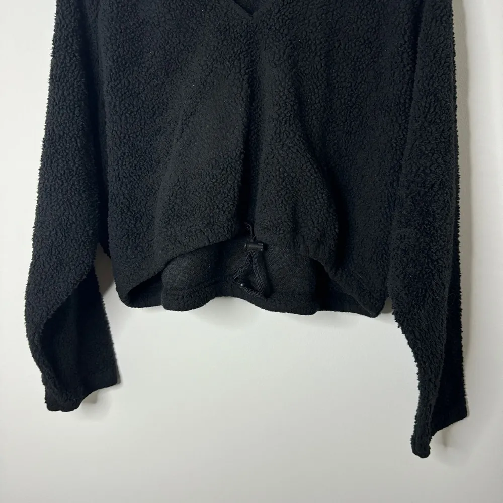 Urban Outfitters Fleece Hoodie Size XS Oversized Cropped Sherpa Teddy Black Fall - Image 4