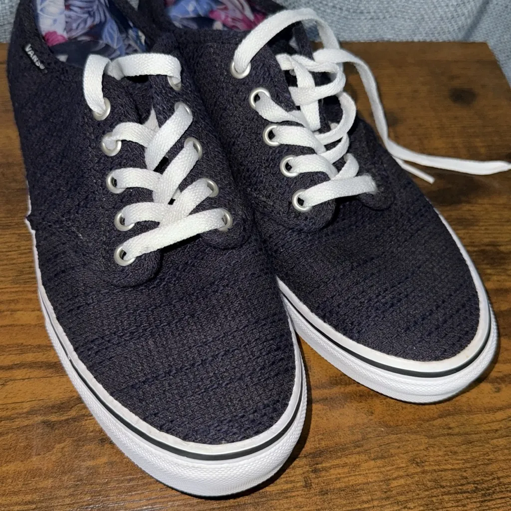 Vans Navy Blue Textured Canvas Lace Up Sneakers Casual Floral Lining Sz 9 US‎ - Image 8