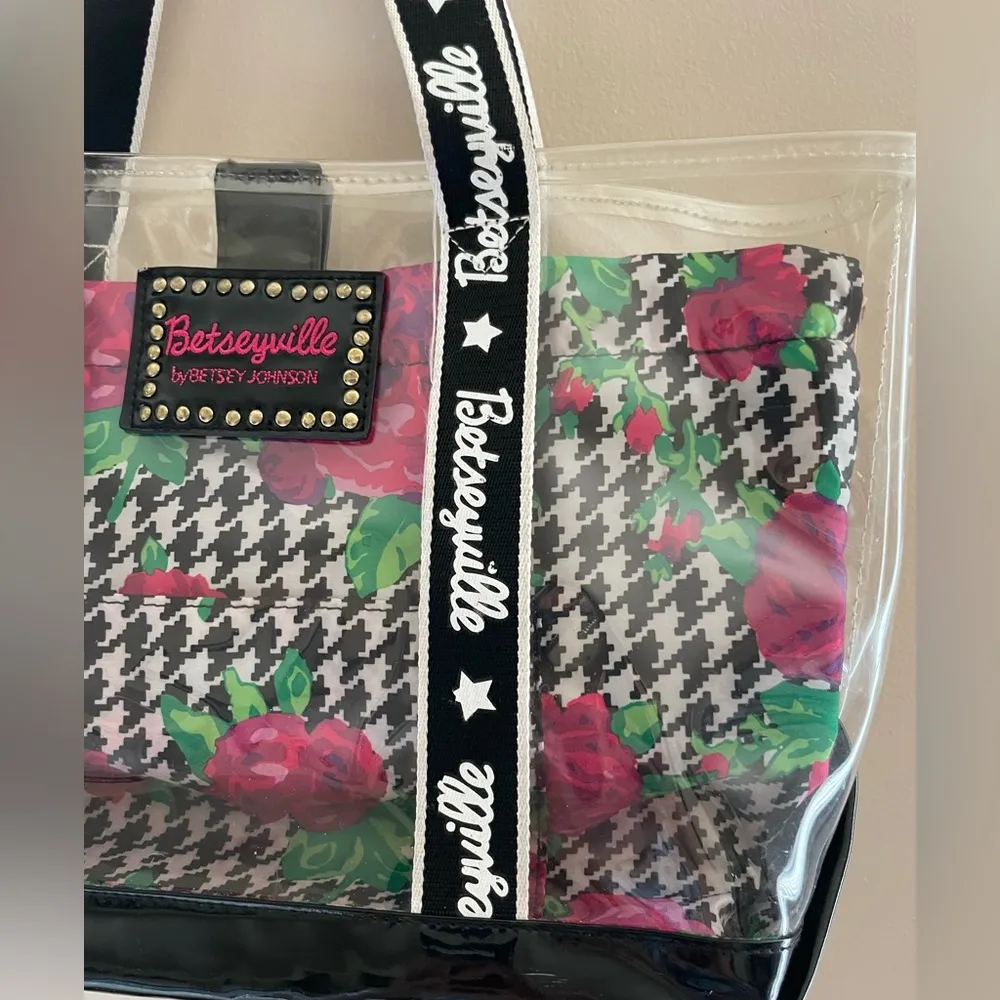 Betseyville Clear Satchel In Floral Pink Vinyl Bag - Image 4