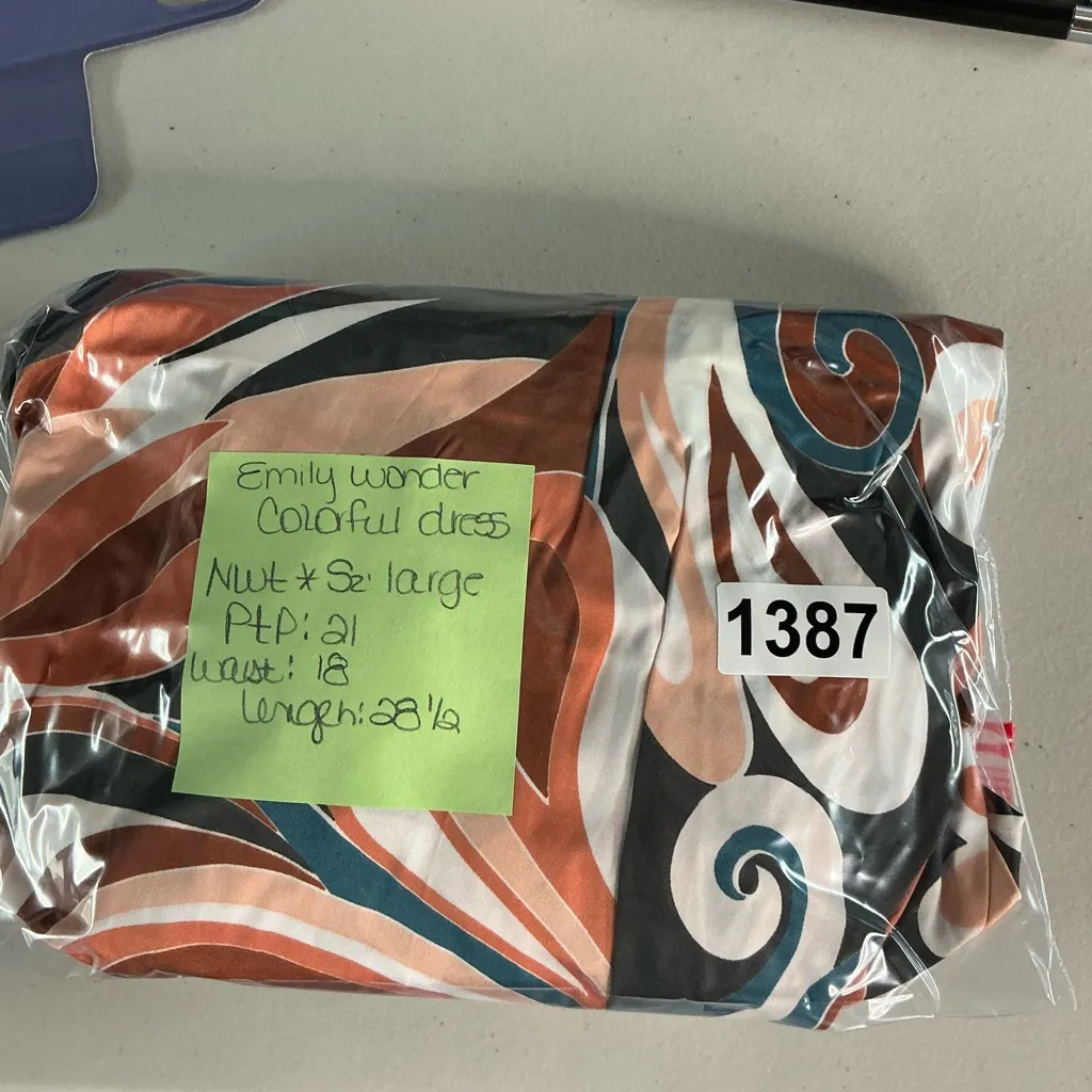 Chic Swirl Pattern Midi Dress Brown Size L - Image 5