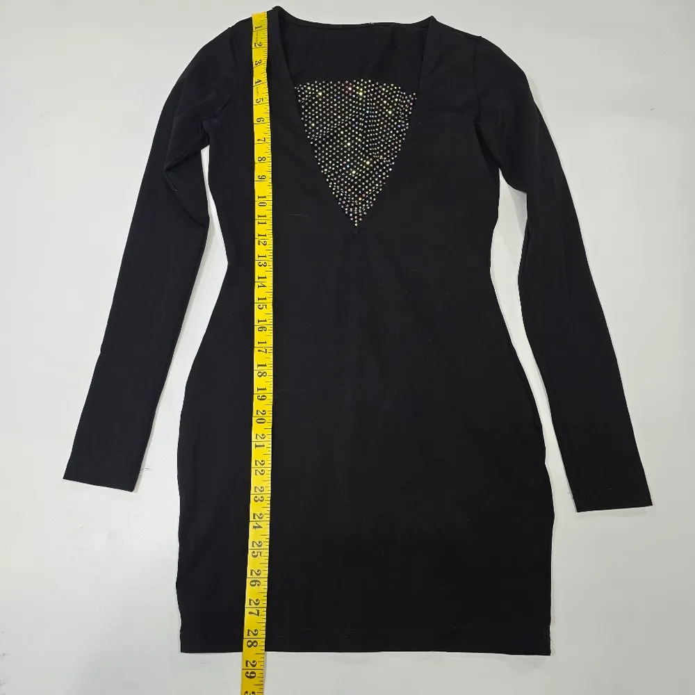 Superdown Maris Deep V Mini Dress in Black   Xs or s - Image 12