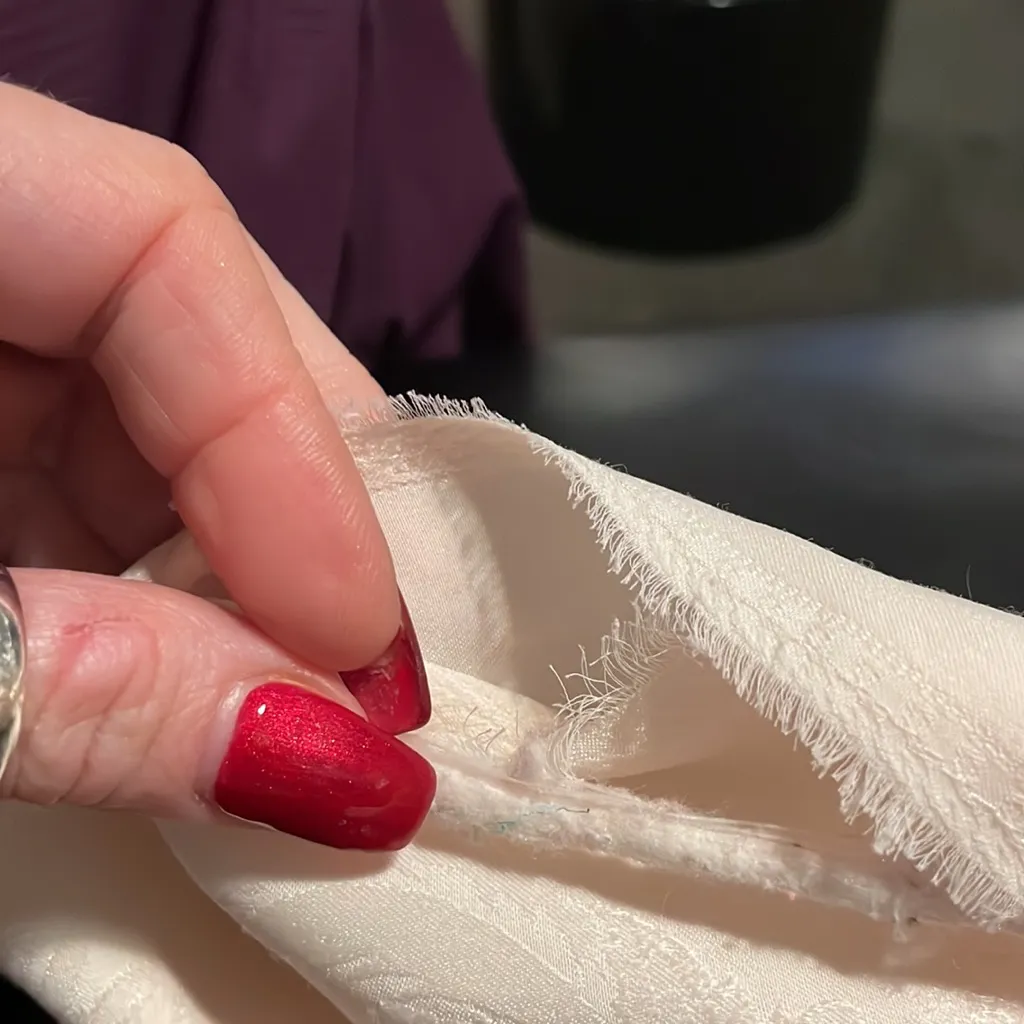 Victoria’s Secret Gold Label Cream Silk Robe - Image 11