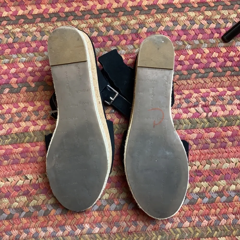 MARC FISHER BLACK SUEDE WEDGE SANDALS PLATFORM BUCKLE - Image 4