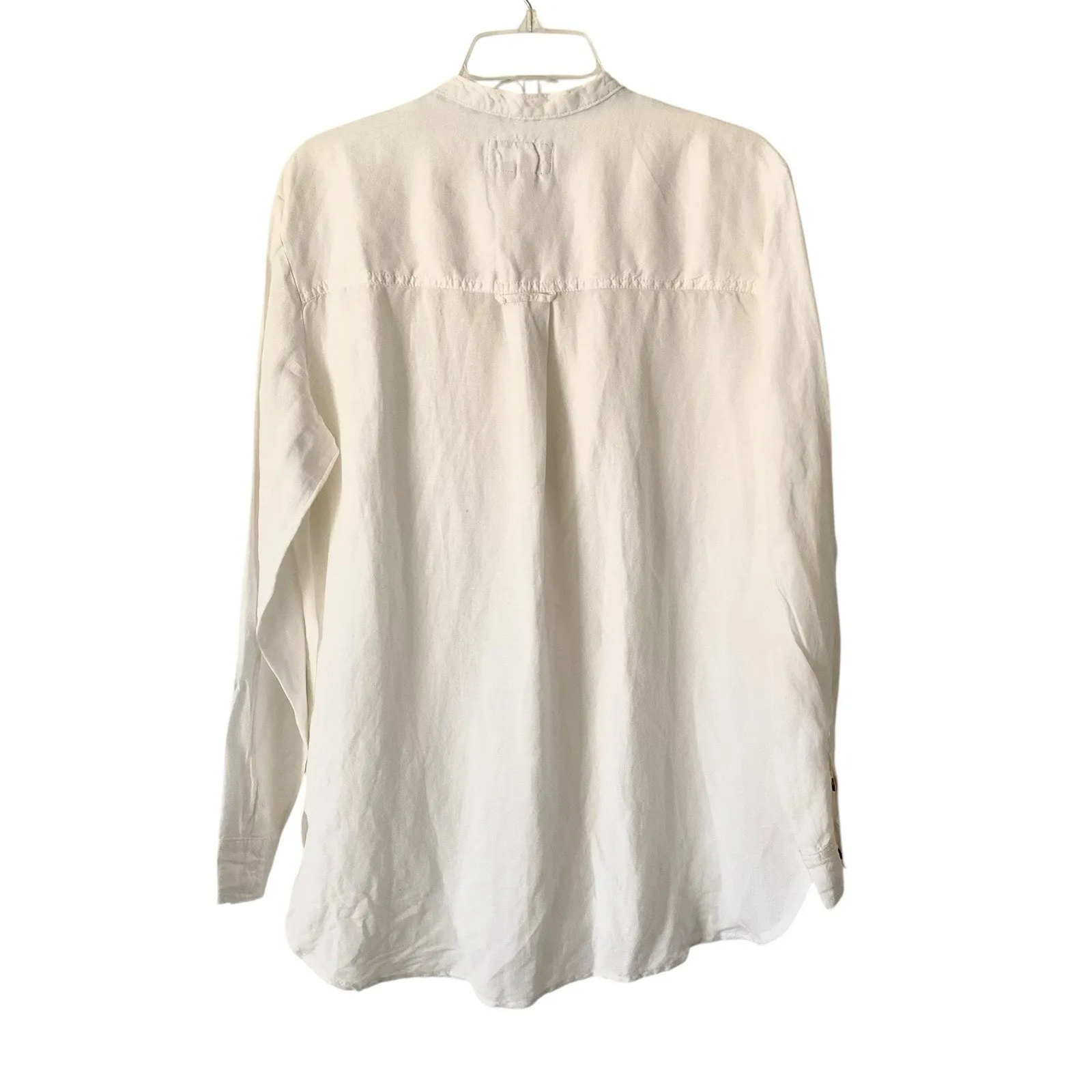 Pilcro Anthropologie White Linen Ruffled Placket Shirt Size Medium - Image 8