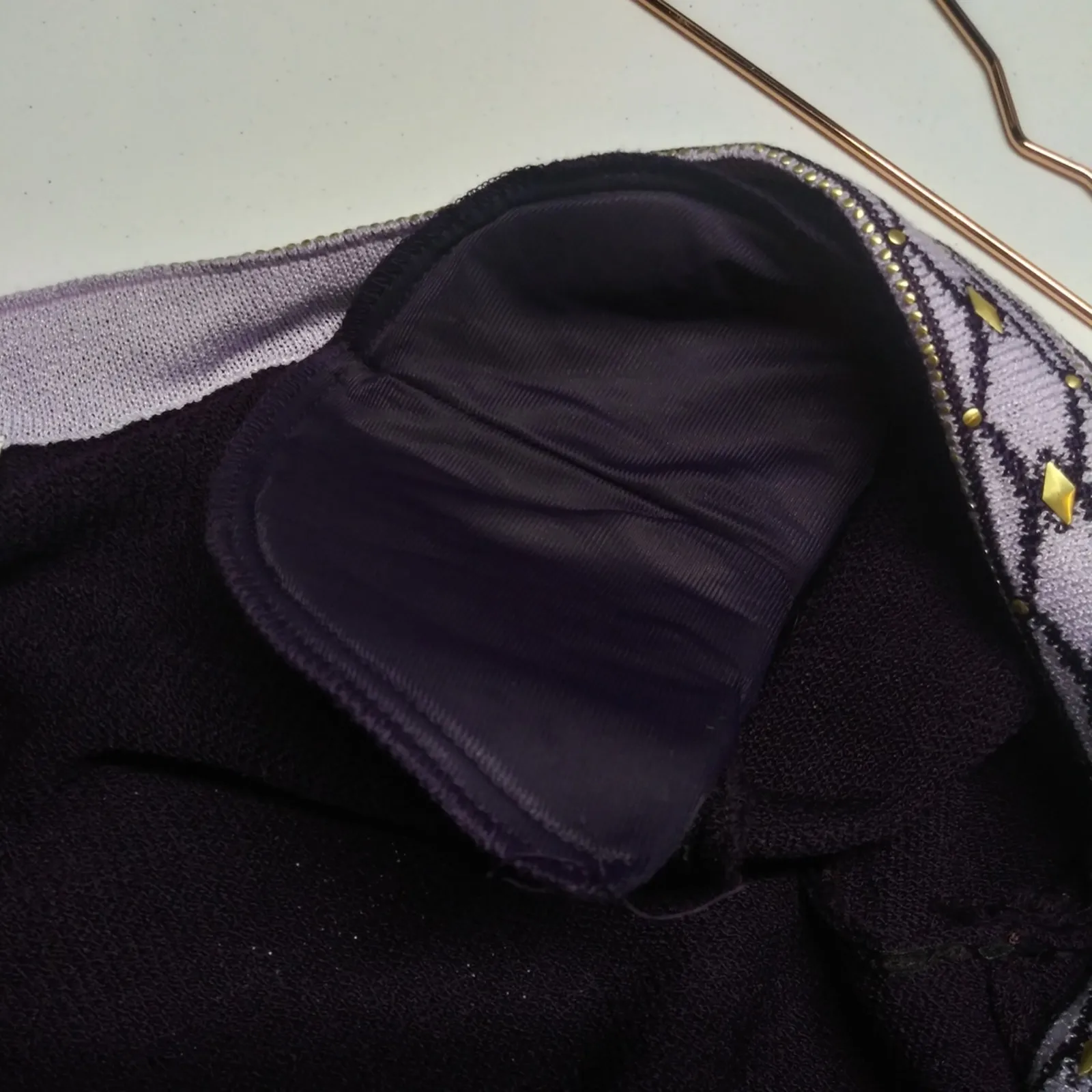 ST JOHN Eggplant Purple Santana Knit Sweater Cardigan Jacket Vintage Size Small - Image 2