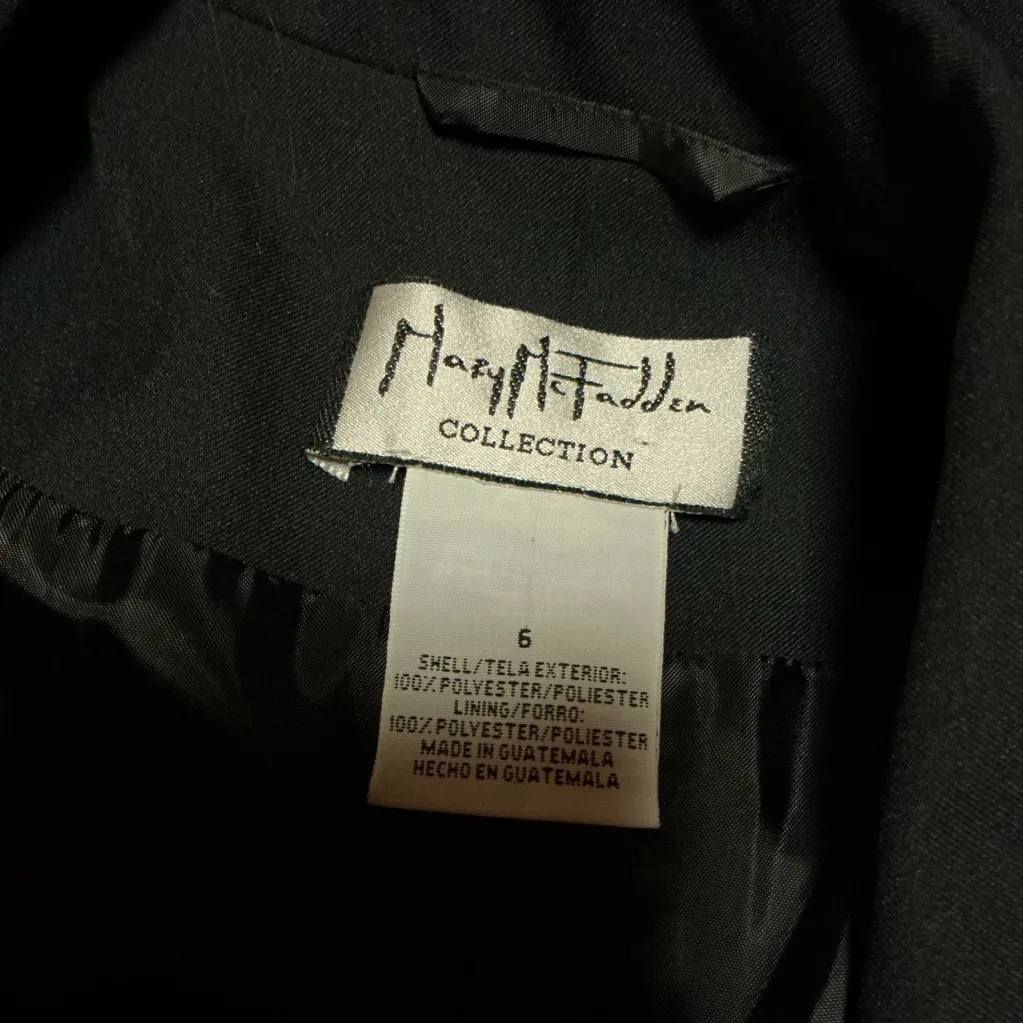 Vintage Mary McFadden Black Tailored Long Blazer Coat Minimalist Designer Size 6 - Image 2