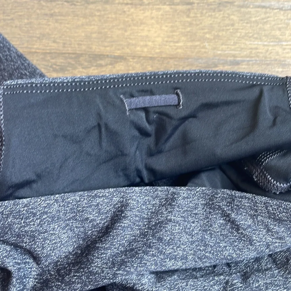 Lorna Jane Black/Grey Leggings - Size XS - Image 8