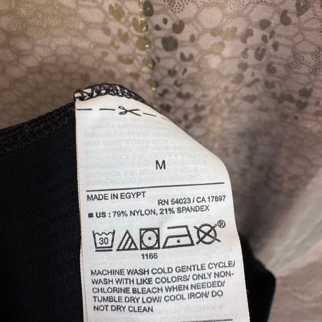 Old Navy Black Extra High Rise Ribbed Super Flare Leggings Medium - Image 4