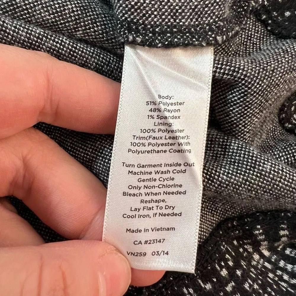 Talbots 3/4 Sleeves Black White Print Stretch Sheath Dress Size 12P - Image 8