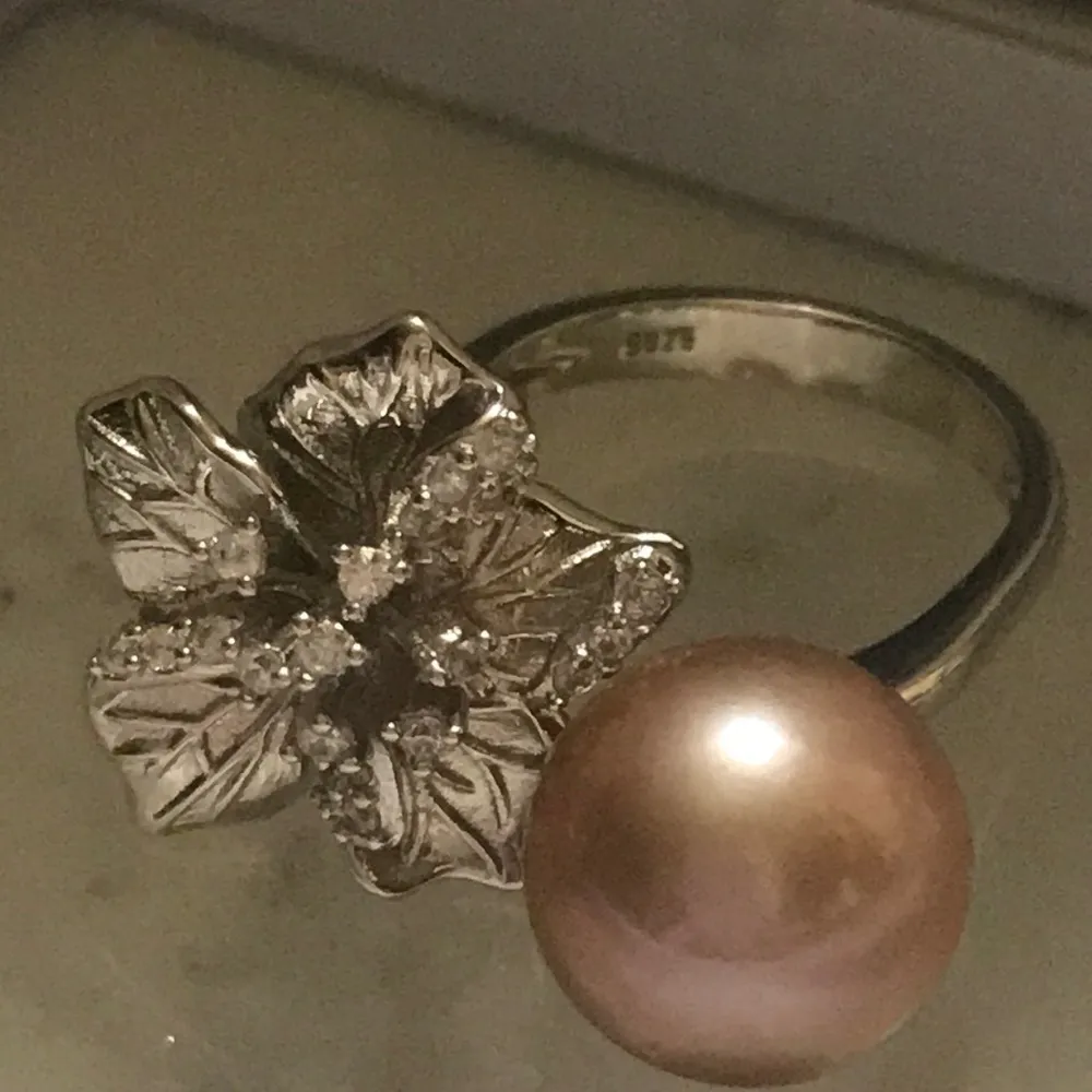 11mm Custom Made Genuine Pearl Lily Ring - Image 4
