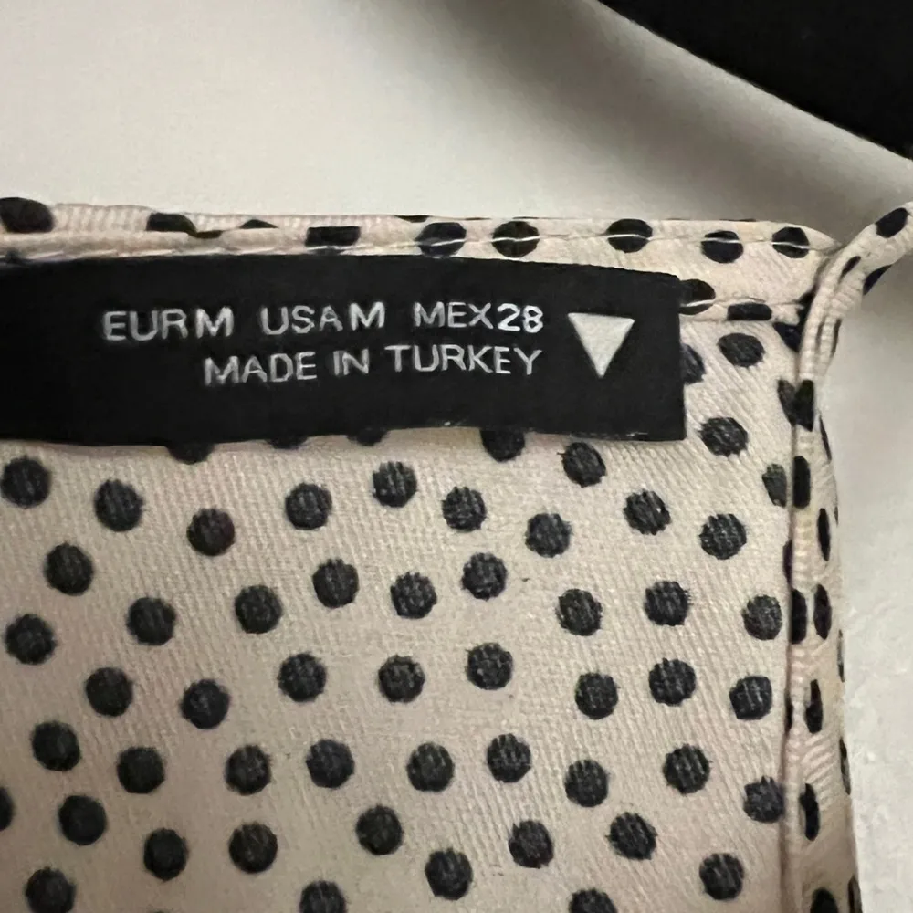 NWOT -  BEIGE SATIN POLKADOT CROP TOP WITH ADJUSTABLE STRINGS - Image 10