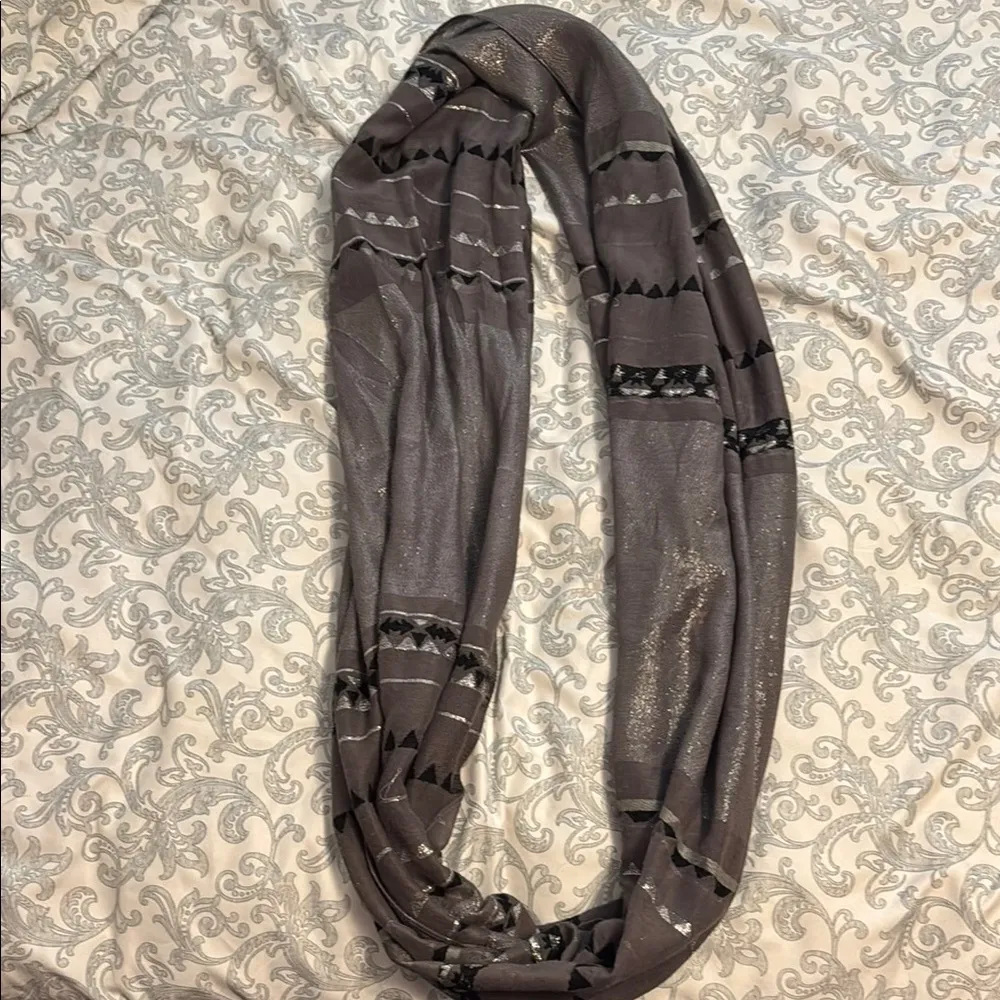 Apt. 9 Gray Patterned Scarf - Image 2