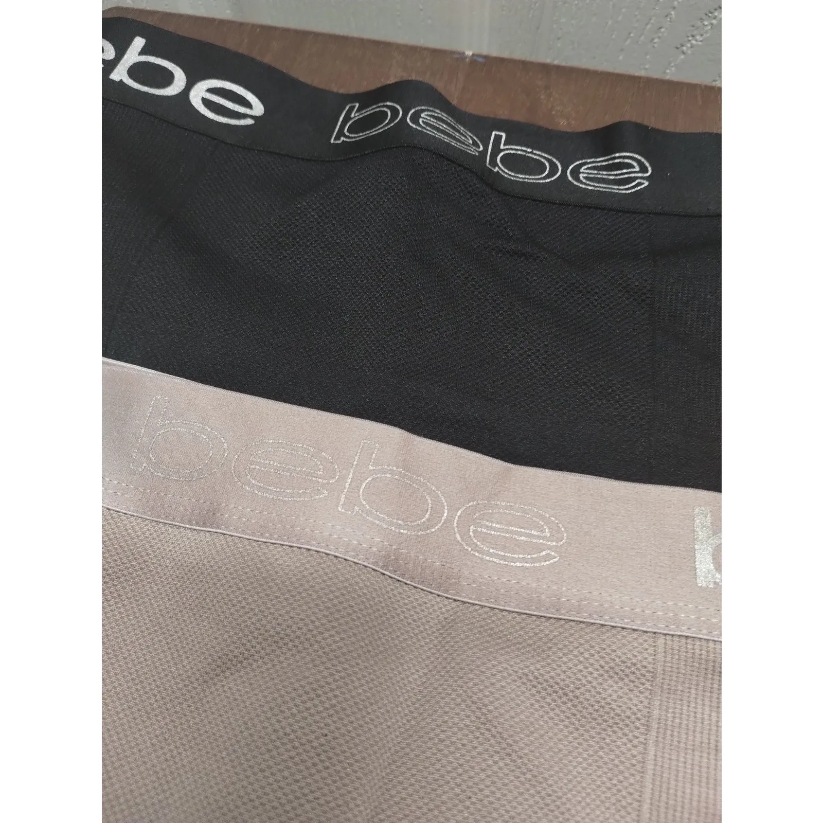 Bebe Women's Size Large Set of 2 Seamless Shaping Boy Shorts - Washed/Never Worn - Image 3