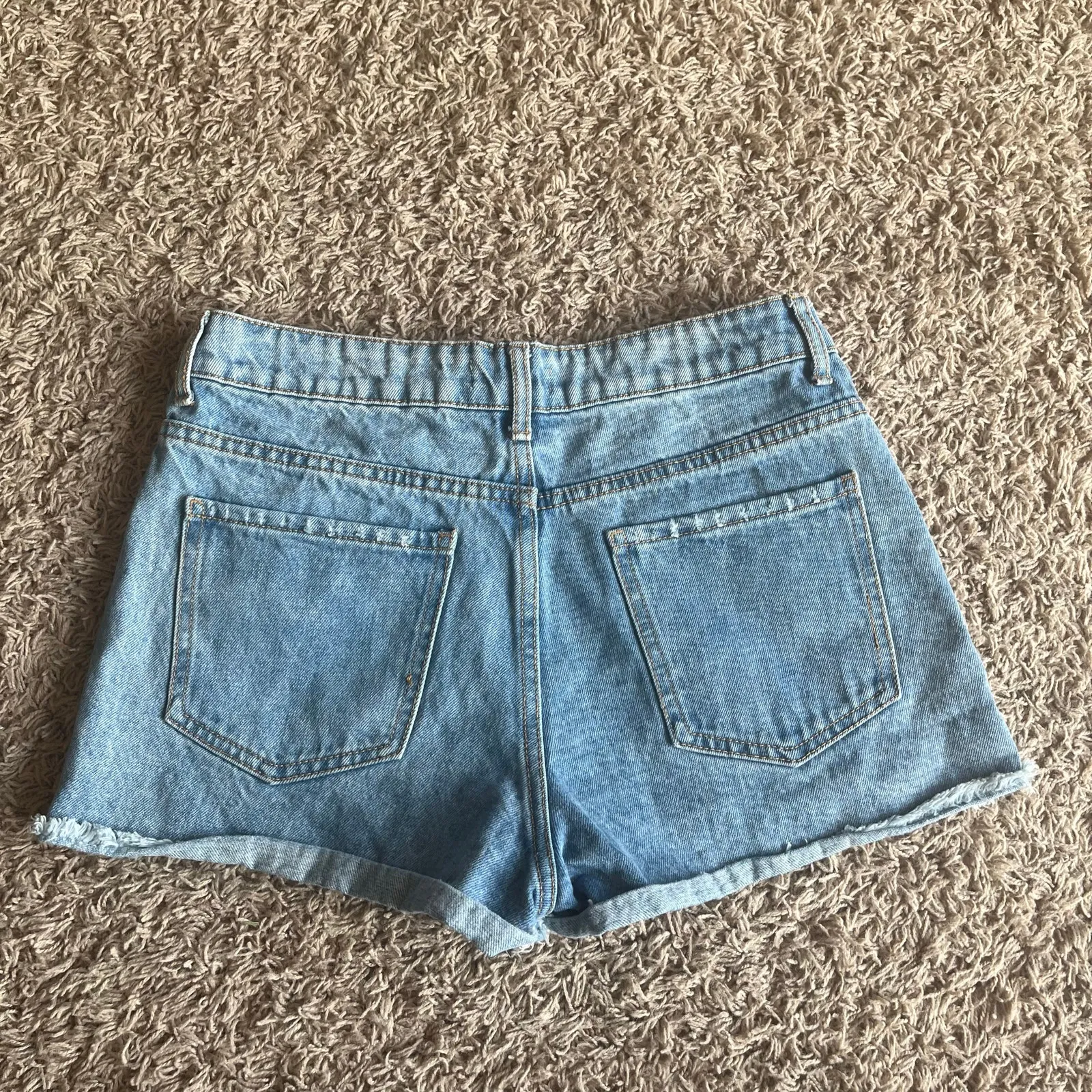 Forever 21 Light Wash Distressed Button Fly Jean Short Size 27 - Image 2