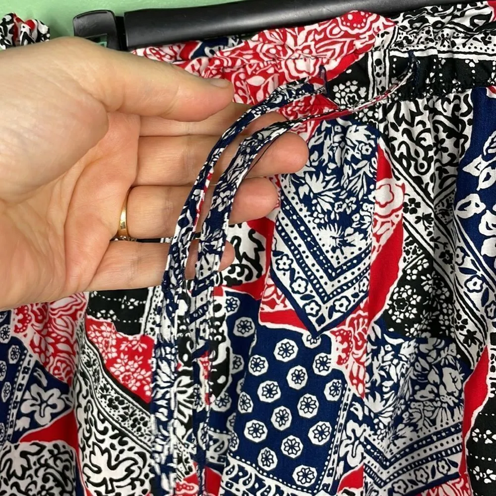 Vintage Roo Crossing Paisley Boho Shorts Pull On size small Red - Image 6