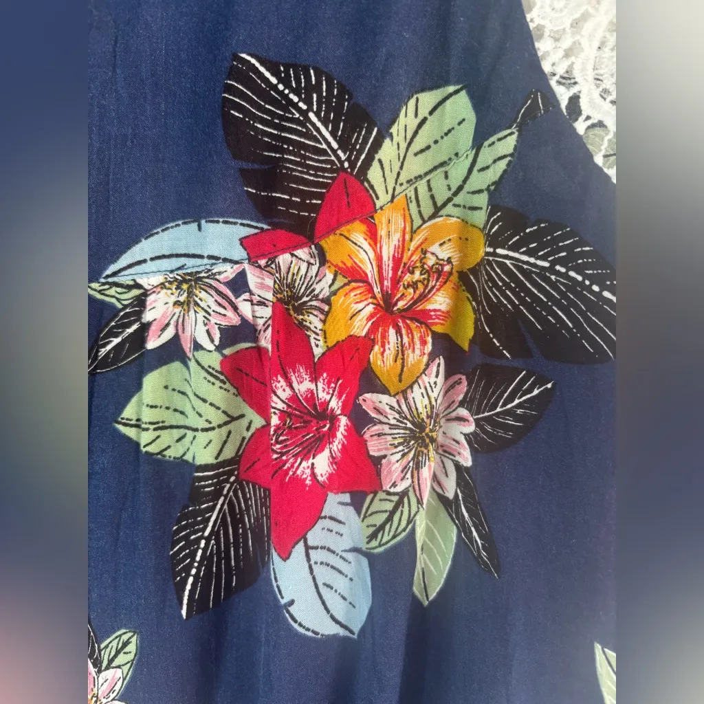 Suzanne Betro Weekends 1X Pullover Mixed Media Boho Print Top Crocheted Trim - Image 6