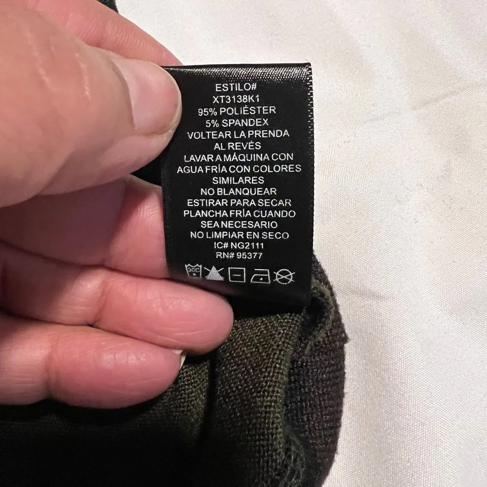 Trendy Cropped Camo Print Cardigan with Button Front - Military Style Sweater-SM - Image 8