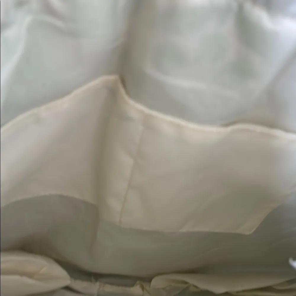 No Boundaries Green and Cream Botanical Tote Bag - Image 8