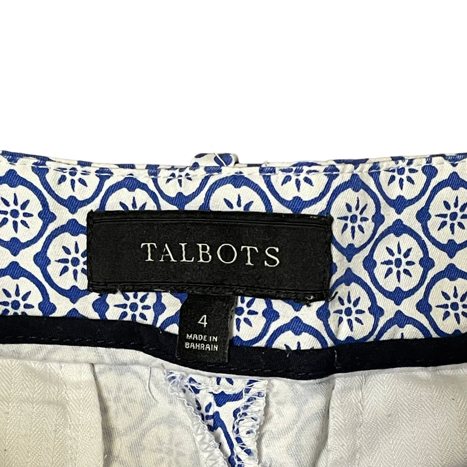 Talbots The Weekend Shorts Size 4‎ Blue White Pattern Cotton Stretch 32X10 - Image 7