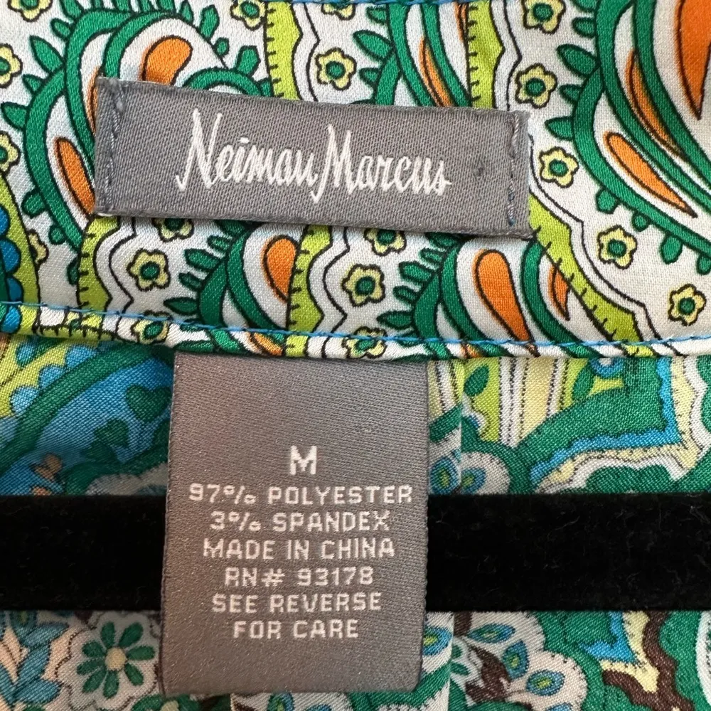 Neiman Marcus Bohemian Paisley Long Sleeve Pullover Blouse Women’s Size Medium M - Image 9