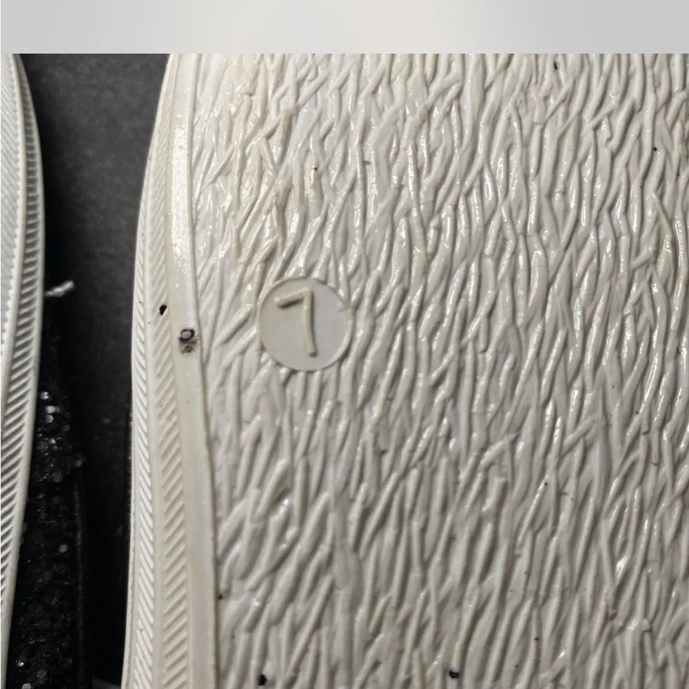 Maurice’s Women's Black Glitter Boat Shoes Size7 - Image 7