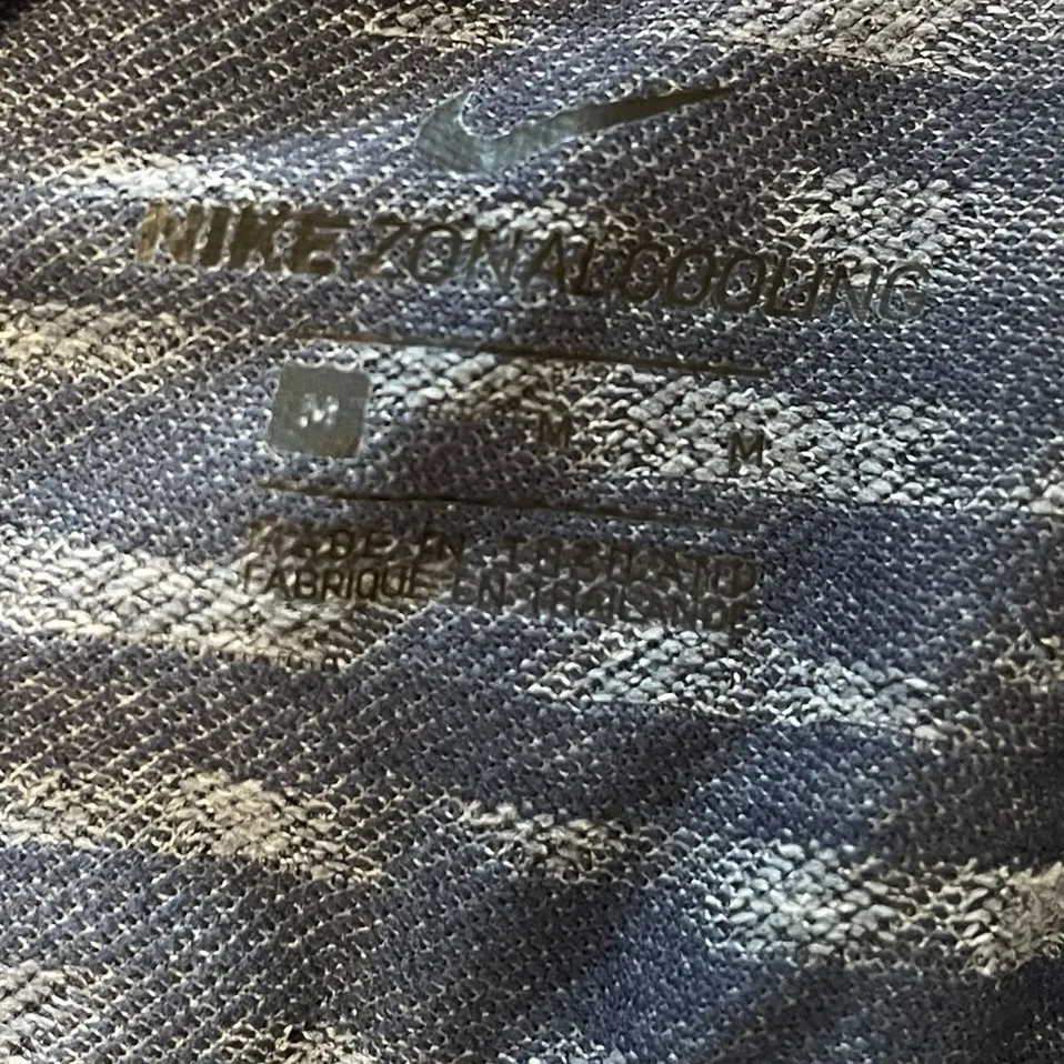 Nike Women's Zonal Cooling Tee Blue - Image 7