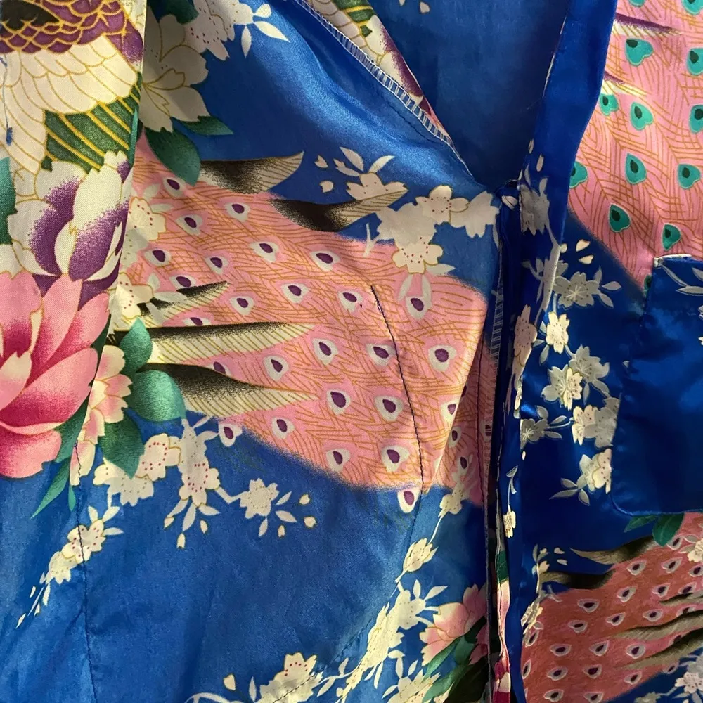 Kimono Robe Satiny Sleepshirt Blue With Floral Pattern S Small Bust 32” 34” 36” - Image 4