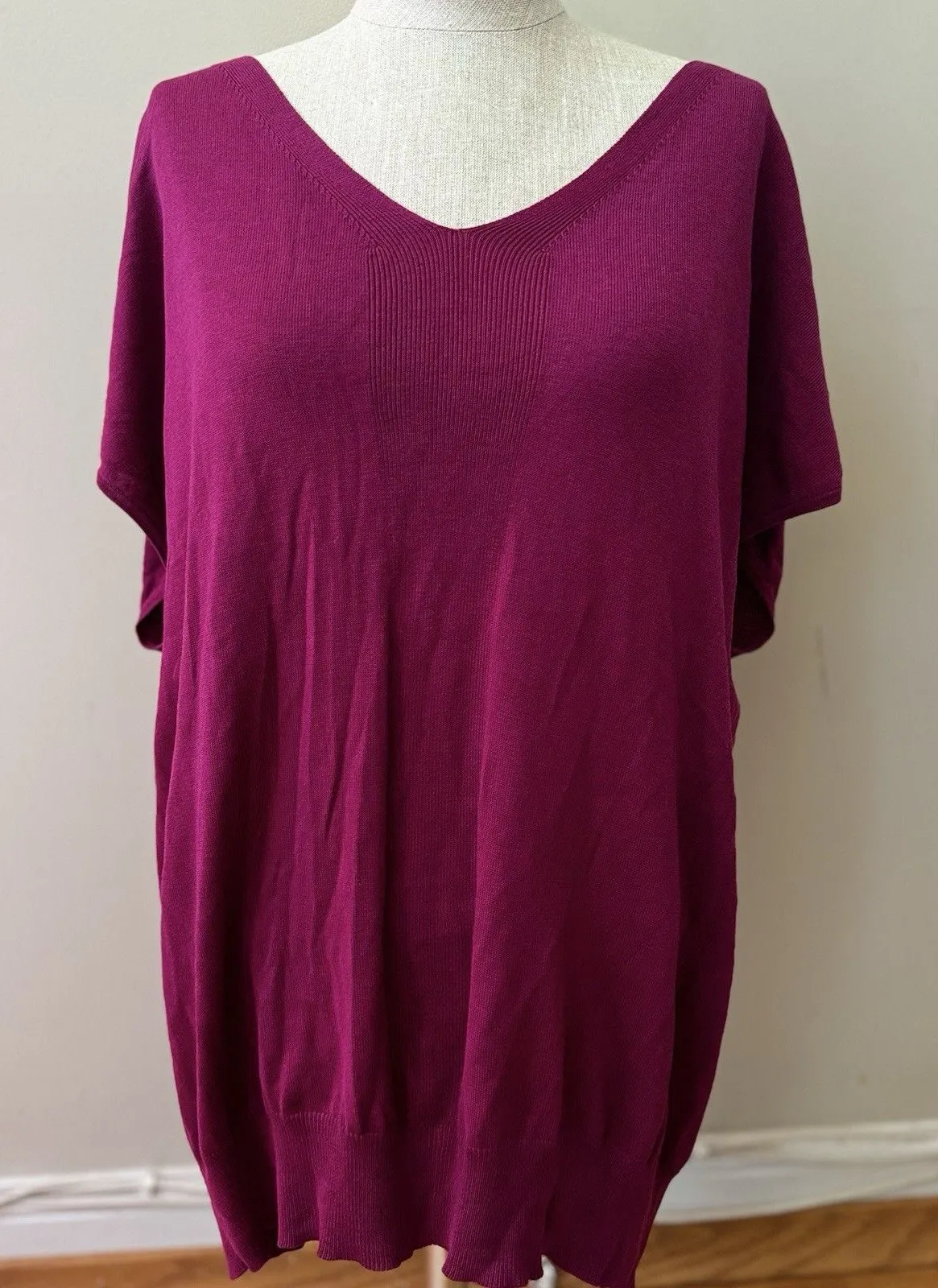 New York & Company Women's Oversize Silk Blend Pullover Vneck Sweater Magenta XS Pink - Image 1