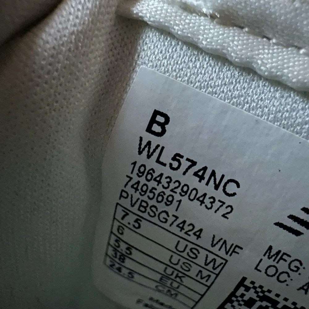 New Balance 574 Cream Sneakers - Image 7