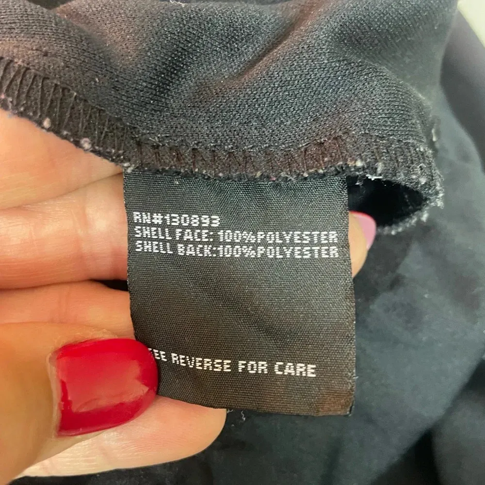 women’s black 1/4 zip with polyester hoody size large - Image 8