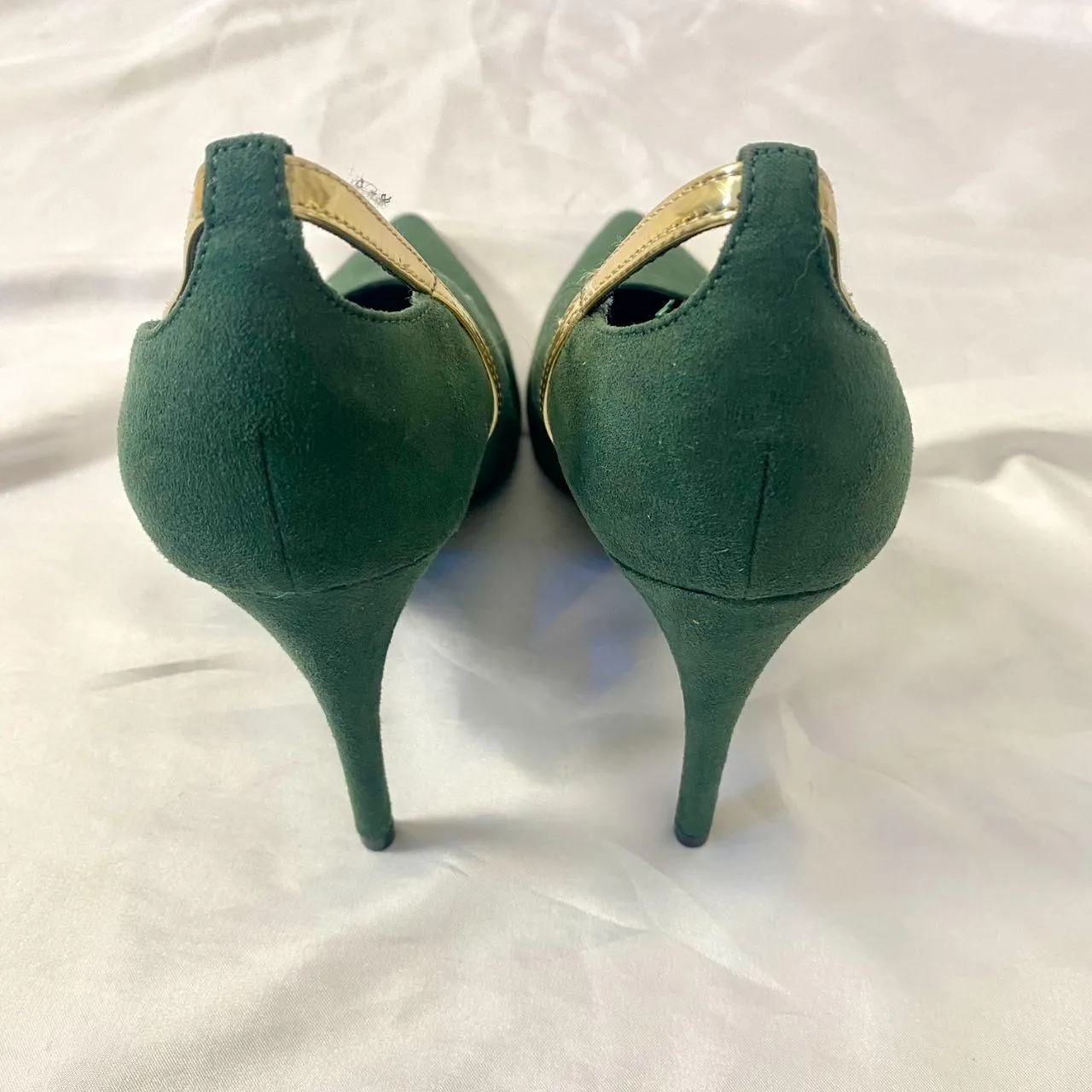 Marc Fisher Elegant Glam Dark Green Suede Gold Stiletto High Heels US 7 - Image 5