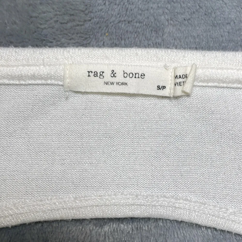 Rag & Bone pullover long sleeve lightweight white rayon sweater back cut out - Image 4