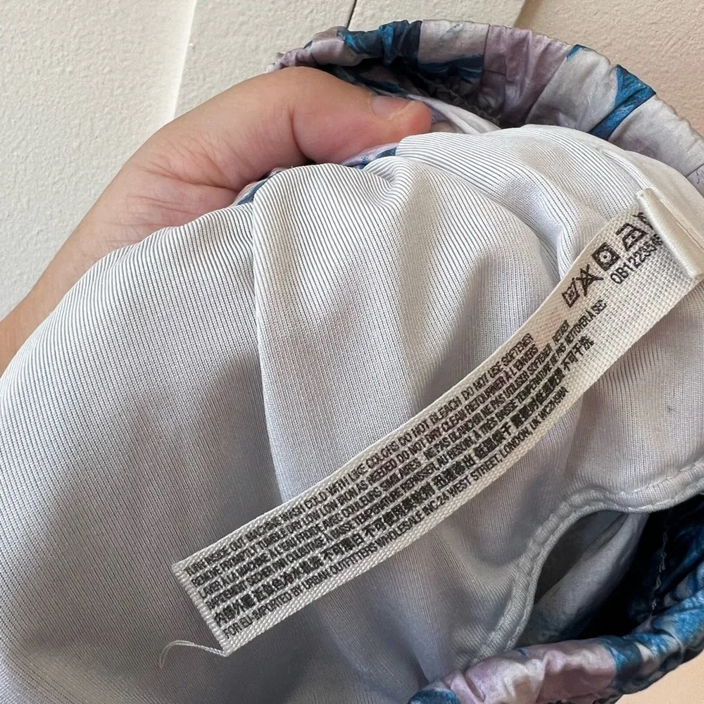 Free People FP Movement Way Home Purple Blue Women’s Tropical Shorts Size Medium - Image 6