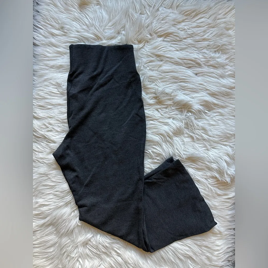 Old Navy high rise Stevie crop flare pants - Image 2