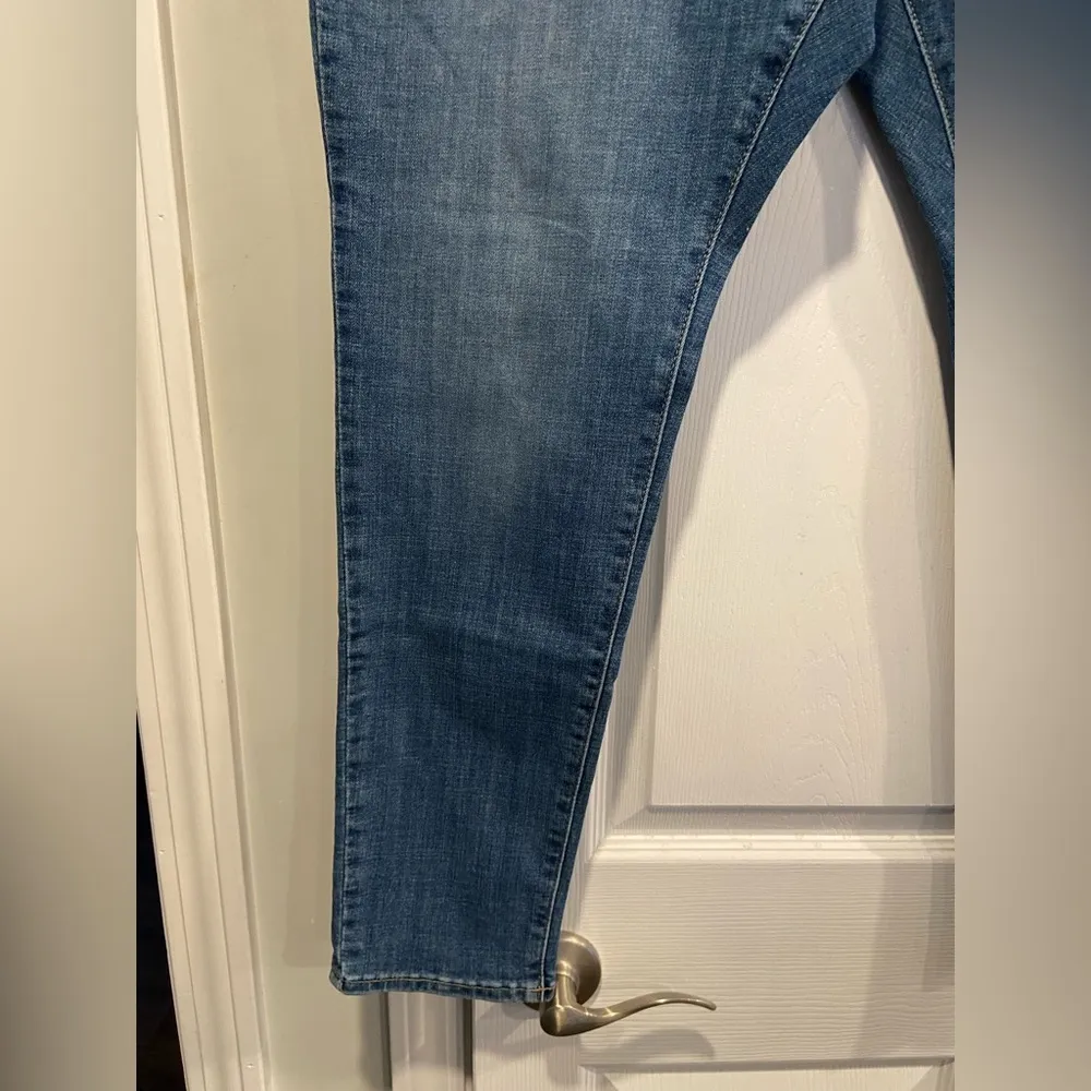 NWT Levi’s Size 20W High Rise Skinny 721 Medium Wash Stretch Classic 5 Pocket - Image 4