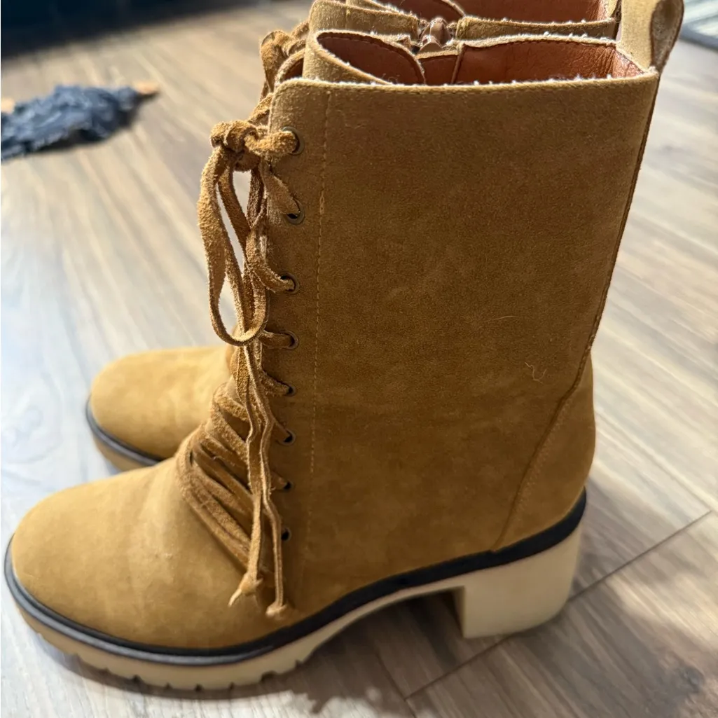 Source Unknown Tan Suede Lace-Up Ankle Boots - Image 6