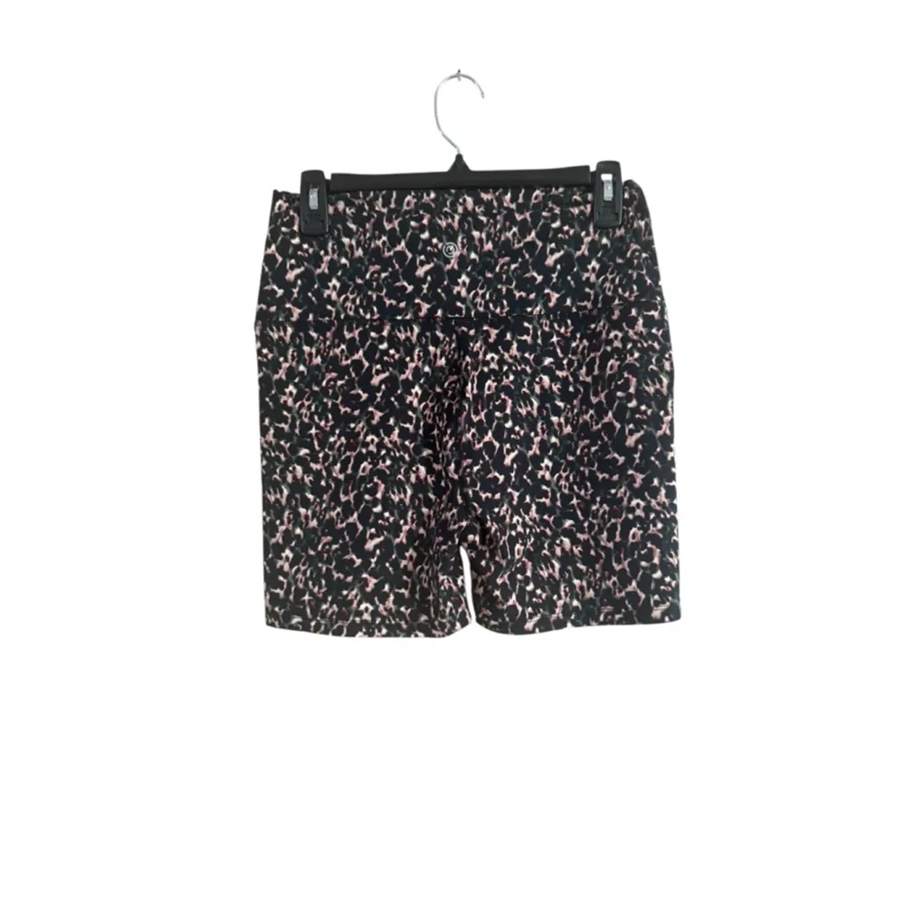 Core 10 Black Pink Leopard Print Athletic Shorts Medium - Image 10