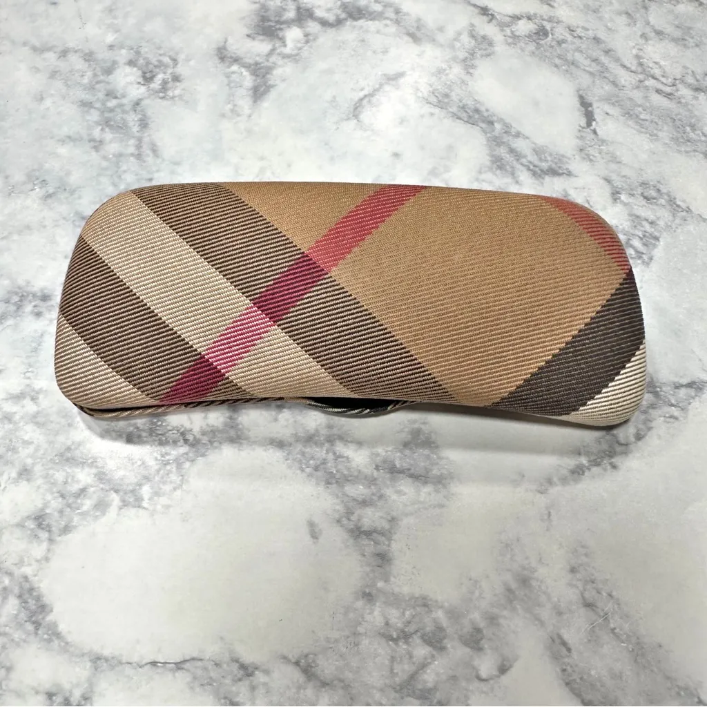 Burberry Nova Check Eyeglasses Hard Shell Case - Image 4