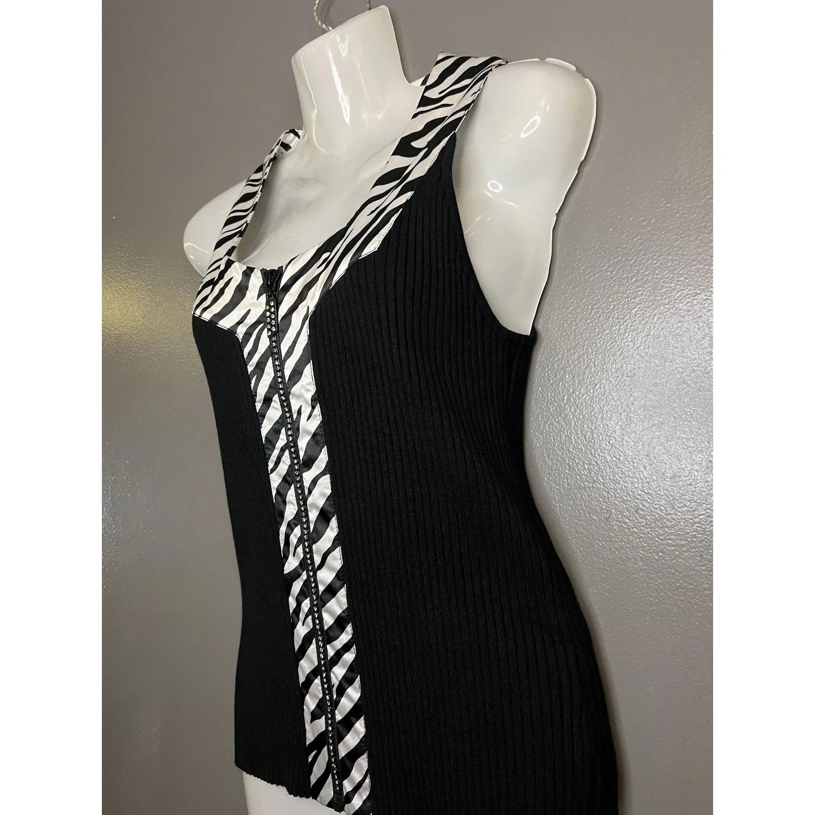 Willi Smith Top Womens Large Black Zebra Print Zip Front Sleeveless Tank - Image 3