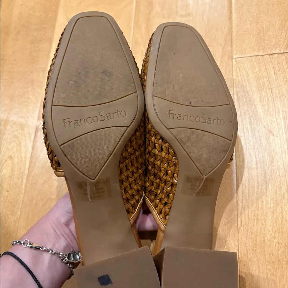 Franco Sarto Nalla leather mules slides shoes sz 10 woven - Image 5