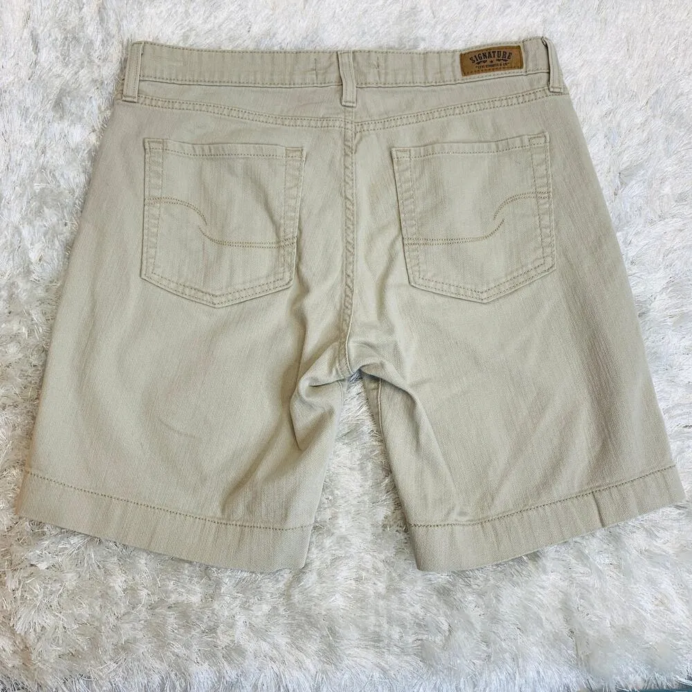 Levi's 5 Pocket Shorts Khaki Sz 10 - Image 3