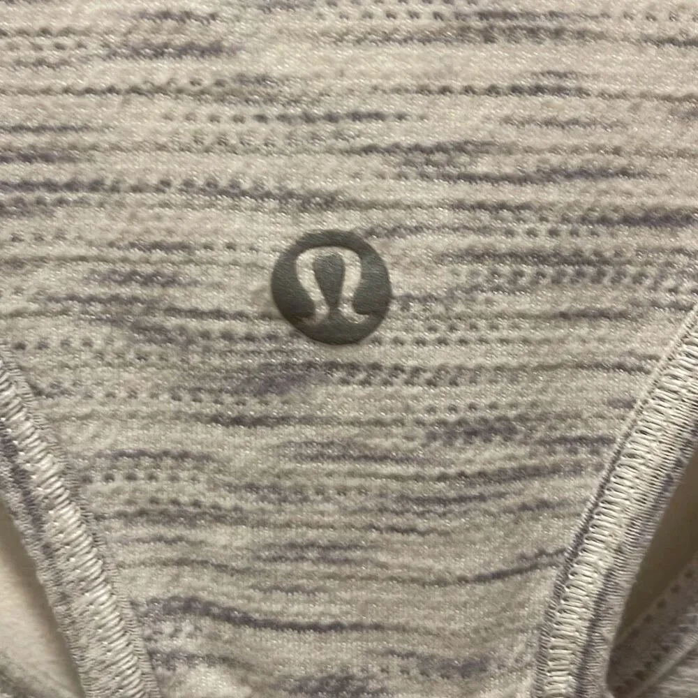 Lululemon Essential Tank in Tiger Space Dye Black White Size‎ 4 - Image 8