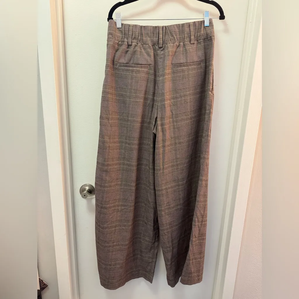 Banana Republic Factory Wide leg Pants - Image 2