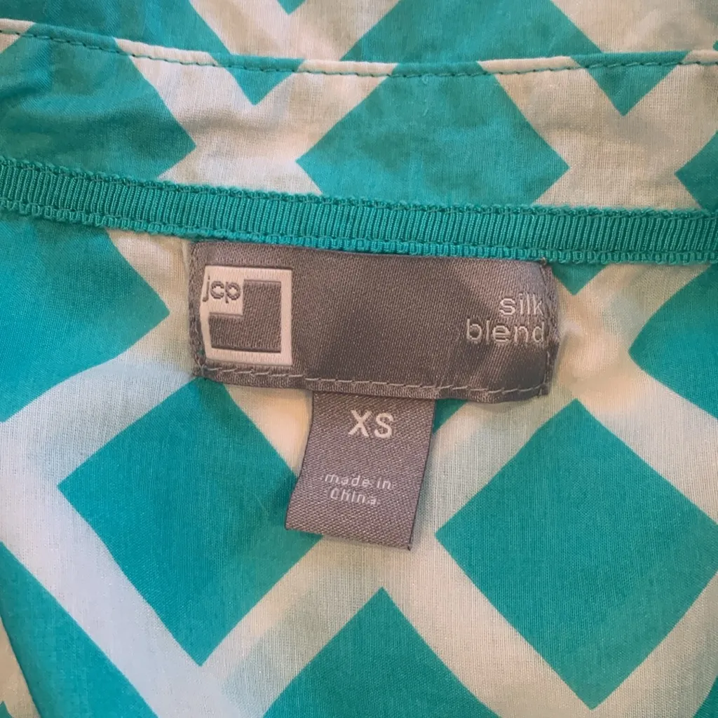 JCPenny Aqua Diamond Pattern 3/4 Sleeve Cotton Silk Blouse Top Women’s XS Blue - Image 7