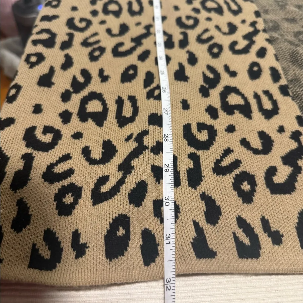 Kasper Tan and Black Blazer Classic Leopard Print - Image 4