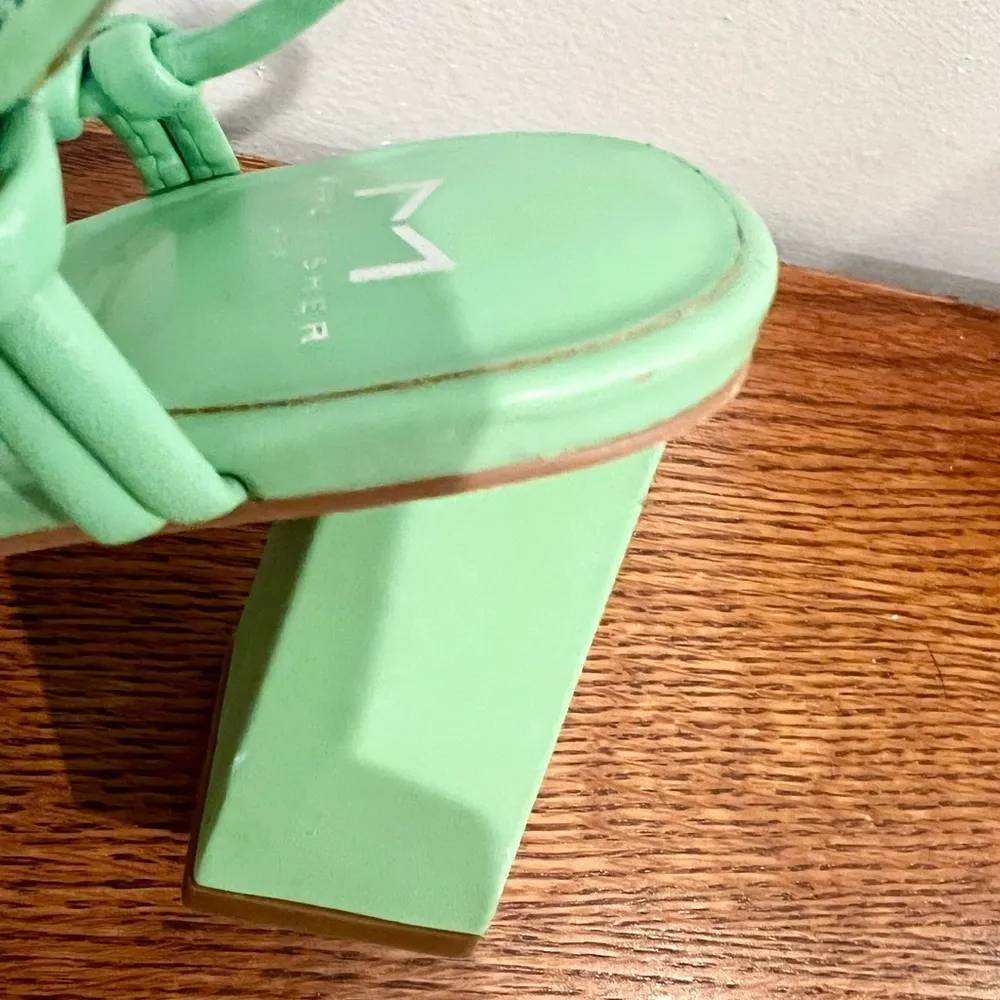 Marc Fisher LTD Giada Women's Green Leather Block Heeled Sandals Size 8M - Image 6