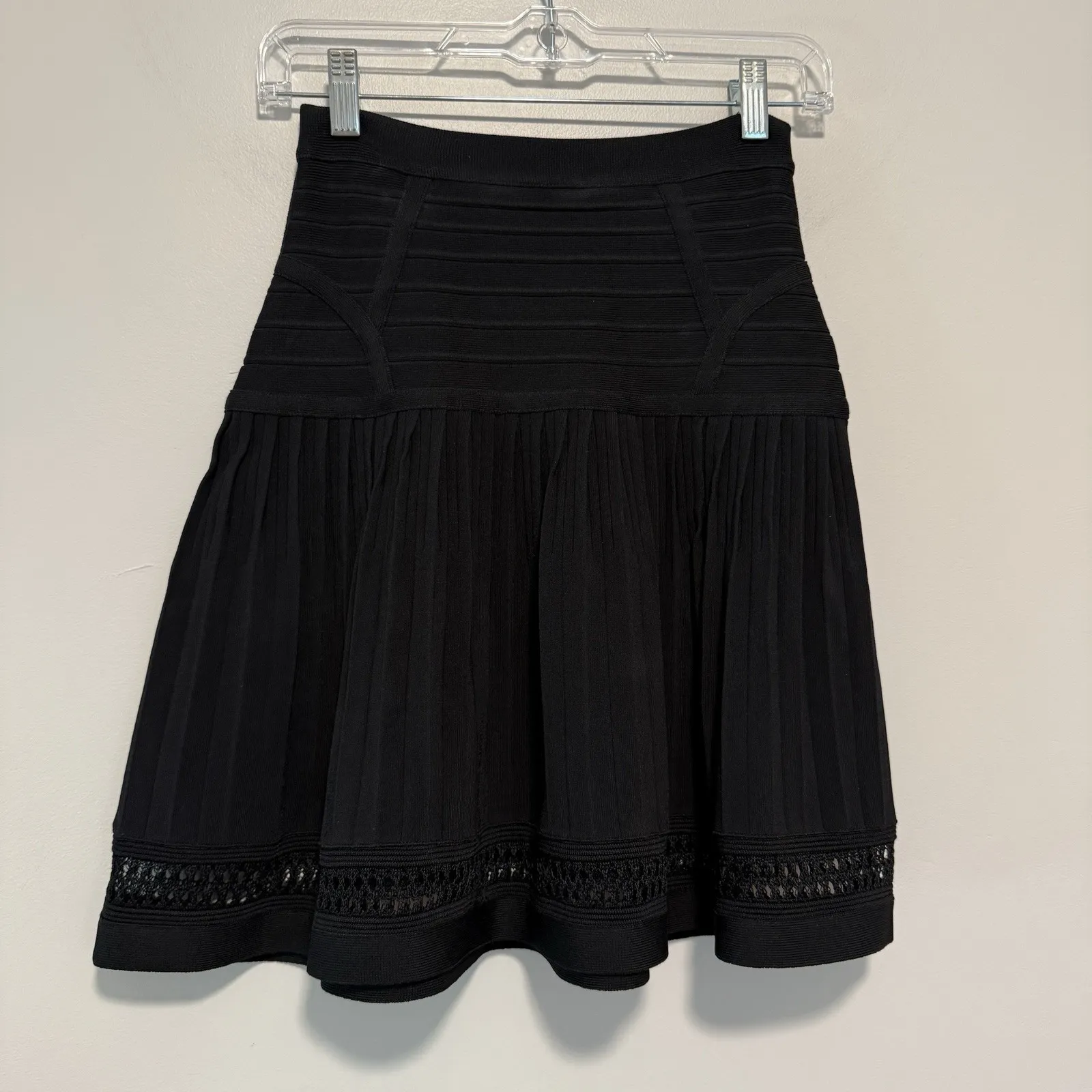 Herve Leger Black Bandage Alena A-Line Lace Trim Skirt - Image 4