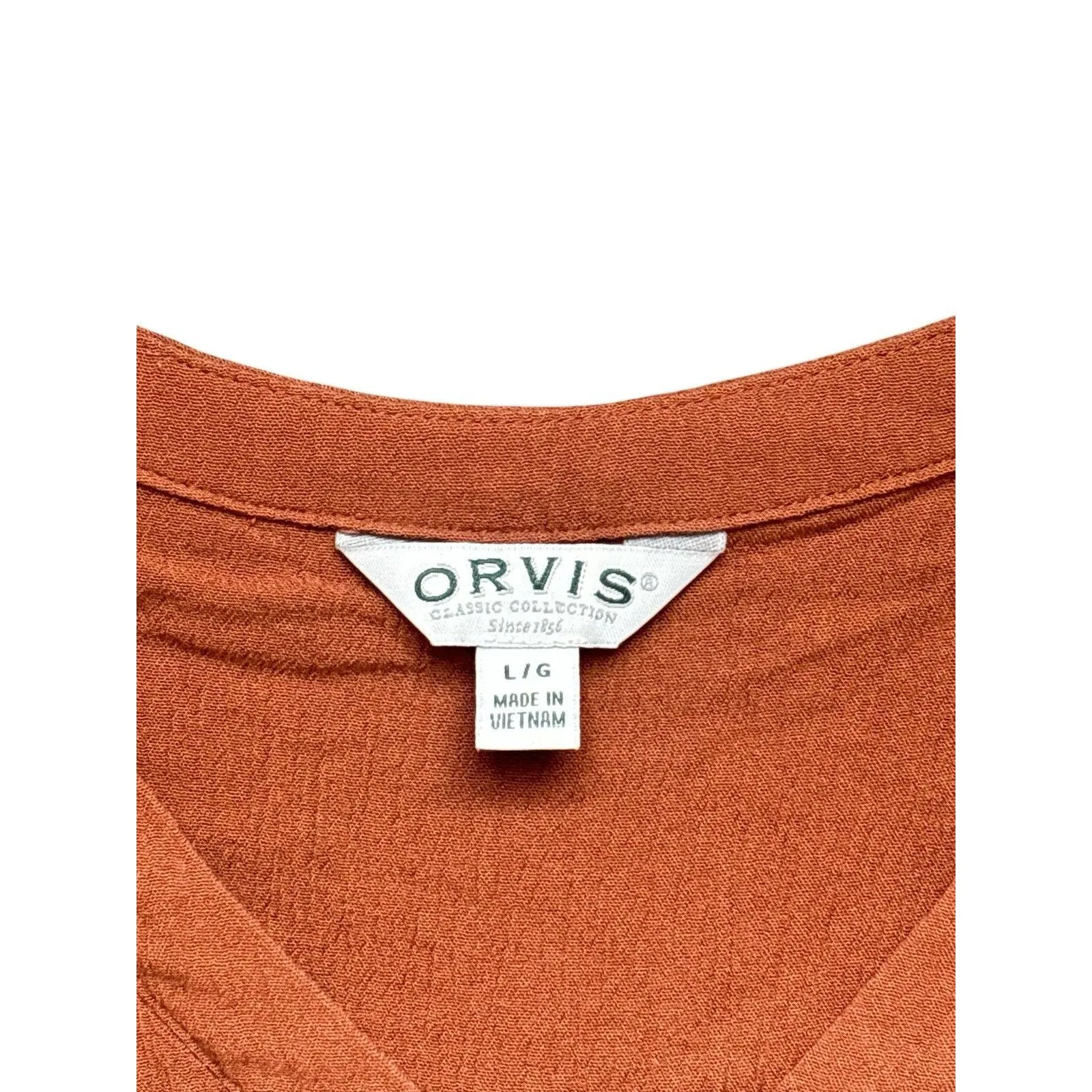 Orvis Women's Large Burnt Orange Rust Woven Crinkle Crape Button Front Blouse - Image 4