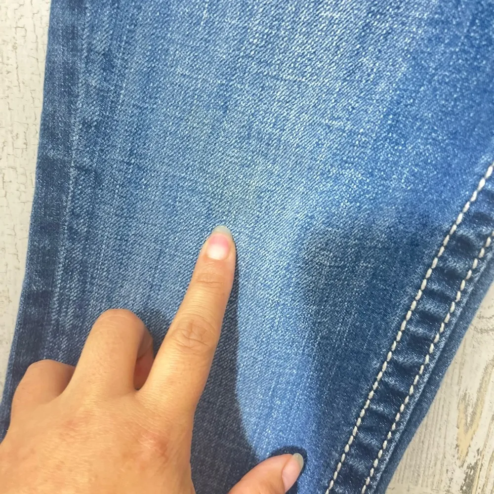 MISS ME Distressed Fleur de lis Rhinestones Low Rise Skinny Jeans Size 27 - Image 5