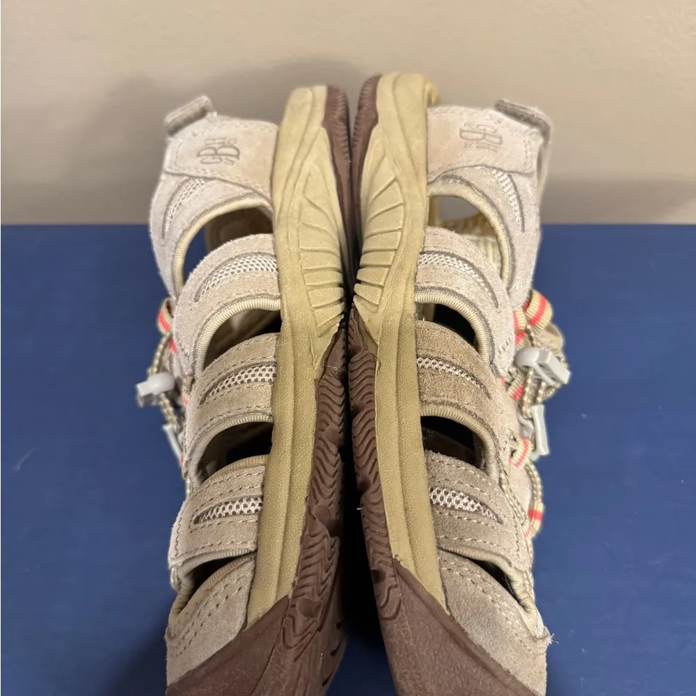 G.H. Bass Delaney Women’s Leather Beige Brown Sandal Sz 7 1104609 hiking fishing Tan - Image 7